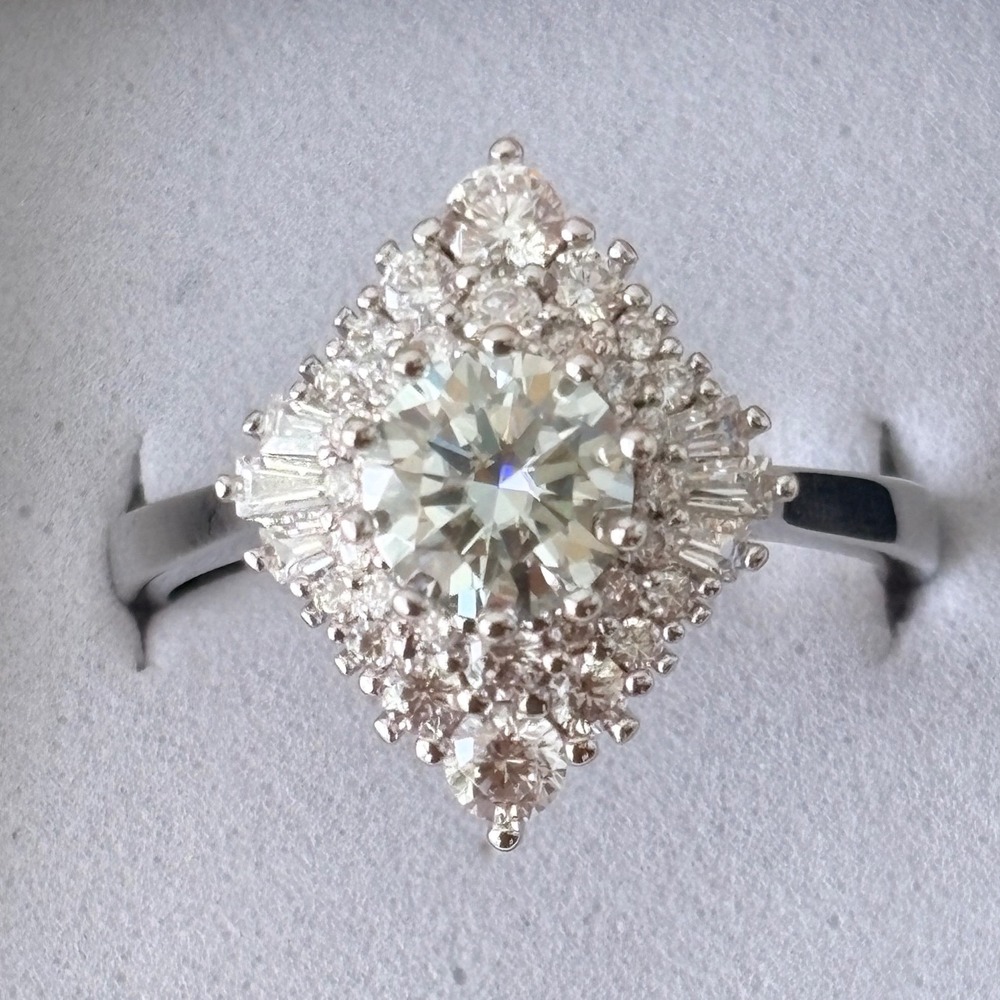 1.0 CT Moissanite Diamond Shape Round Cut Halo Sunburst Ring